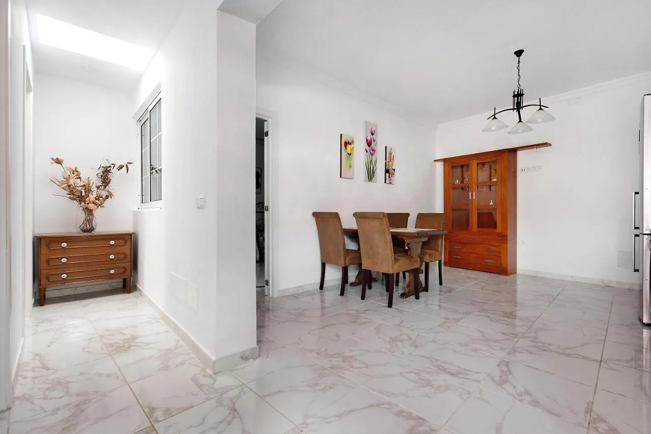 Casa Auxilia Villa Araya  0*, Araya (Tenerife)